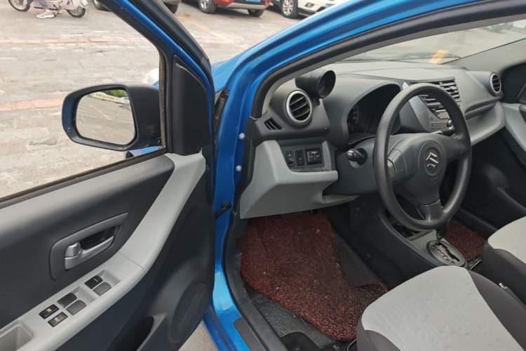 Used Suzuki Alto 2016 1.0L Automatic Deluxe Xuan Dong Edition Driver Seat