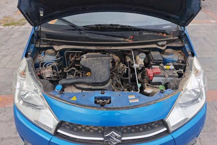 Used Suzuki Alto 2016 1.0L Automatic Deluxe Xuan Dong Edition Engine Bay