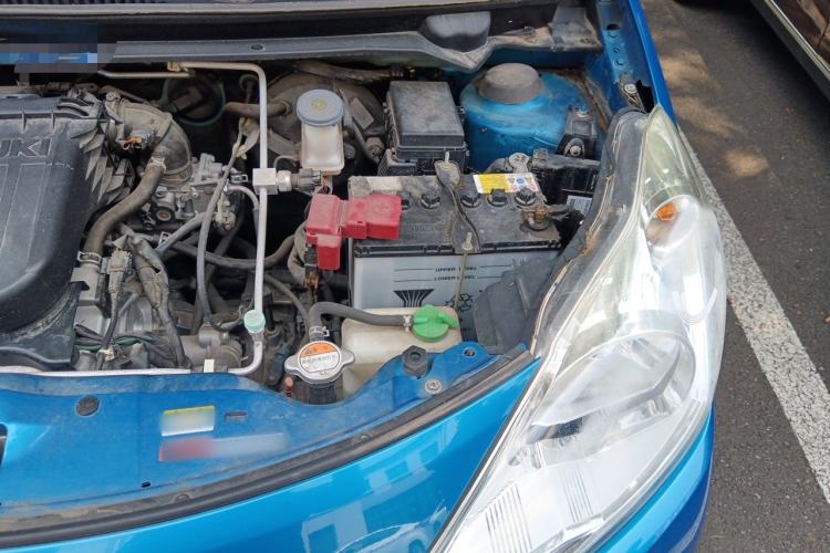Used Suzuki Alto 2016 1.0L Automatic Deluxe Xuan Dong Edition Engine Bay Left