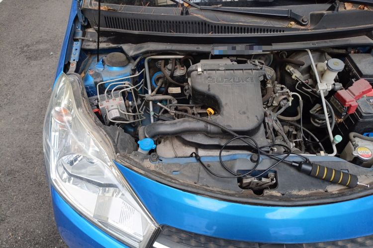 Used Suzuki Alto 2016 1.0L Automatic Deluxe Xuan Dong Edition Engine Bay Right