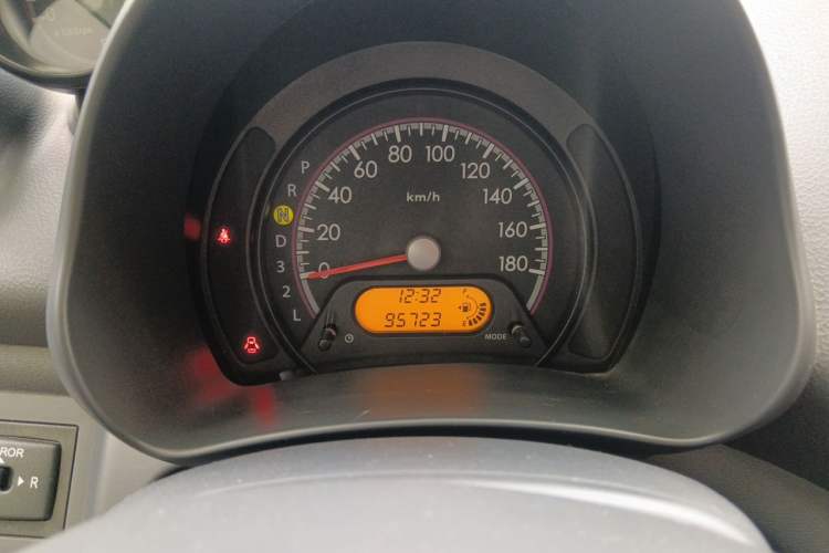 Used Suzuki Alto 2016 1.0L Automatic Deluxe Xuan Dong Edition Odometer Close Up