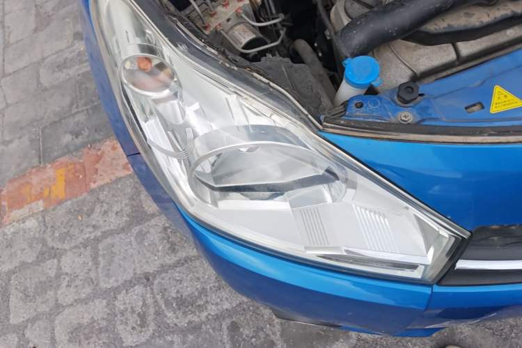 Used Suzuki Alto 2016 1.0L Automatic Deluxe Xuan Dong Edition Right Front Headlight