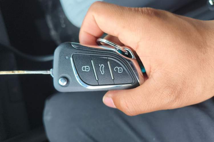 Used Suzuki Alto 2016 1.0L Automatic Deluxe Xuan Dong Edition Vehicle Key