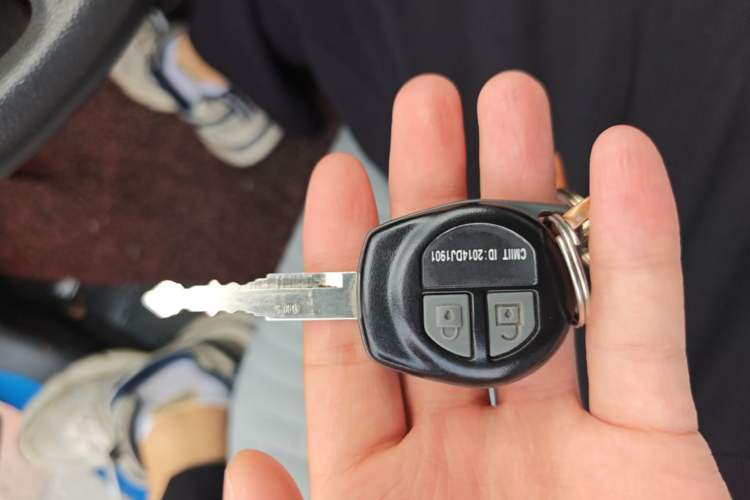 Used Suzuki Alto 2016 1.0L Automatic Deluxe Xuan Dong Edition Vehicle Key