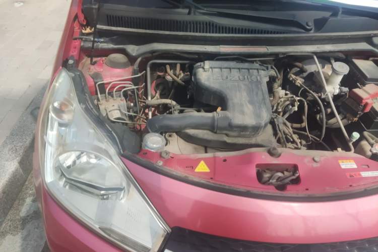 Used Suzuki Alto 2016 1.0L Automatic Deluxe Xuan Dong Edition Engine Bay Right