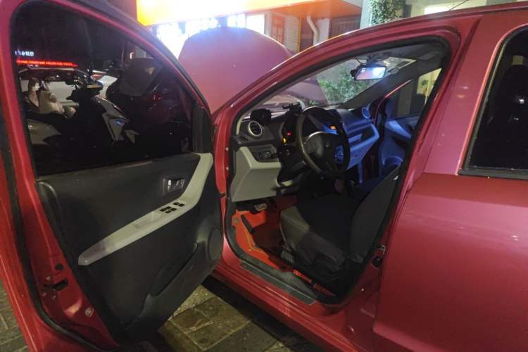 Used Suzuki Alto 2016 1.0L Automatic Deluxe Xuan Dong Edition Driver Seat