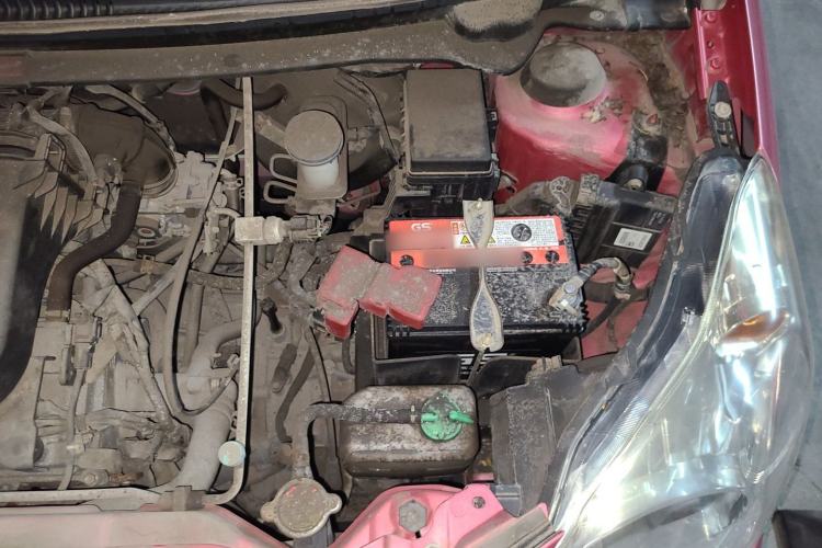 Used Suzuki Alto 2016 1.0L Automatic Deluxe Xuan Dong Edition Engine Bay Left
