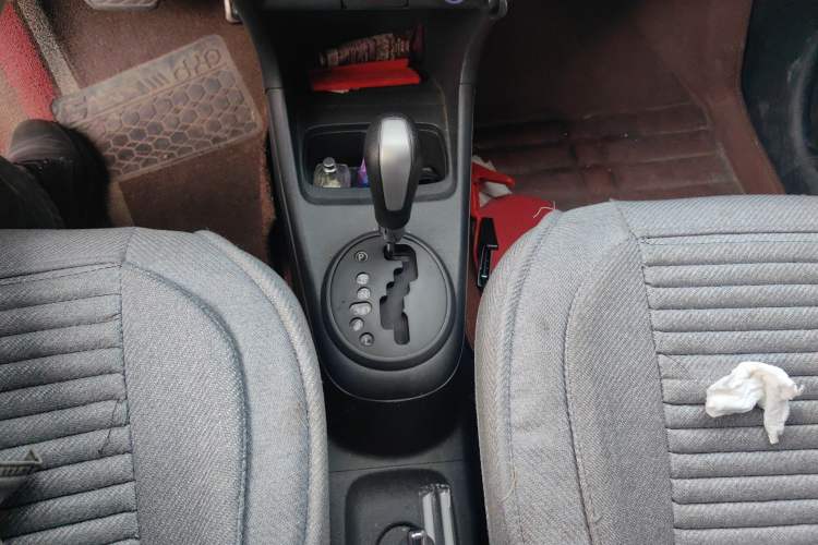 Used Suzuki Alto 2016 1.0L Automatic Deluxe Xuan Dong Edition Gear Lever