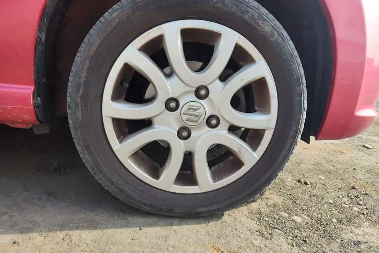 Used Suzuki Alto 2016 1.0L Automatic Deluxe Xuan Dong Edition Right Front Wheel Hub