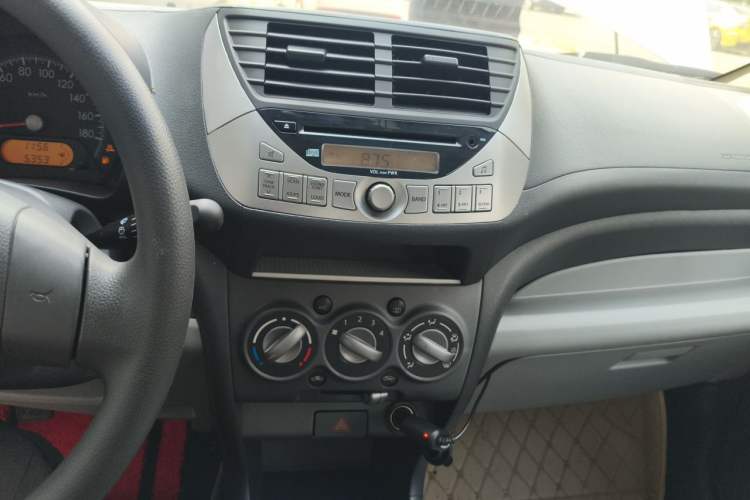 Used Suzuki Alto 2016 1.0L Manual Luxury Xuan Dong Edition Audio And AC Panel