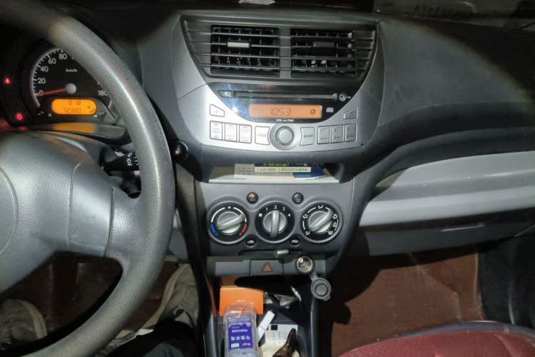 Used Suzuki Alto 2016 1.0L Manual Luxury Xuan Dong Edition Audio And AC Panel