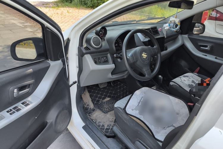 Used Suzuki Alto 2016 1.0L Automatic Deluxe Xuan Dong Edition Driver Seat