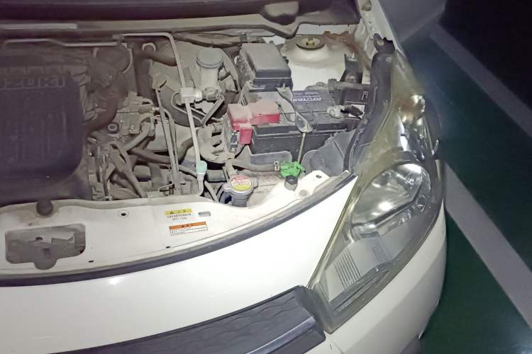 Used Suzuki Alto 2016 1.0L Automatic Deluxe Xuan Dong Edition Engine Bay Left