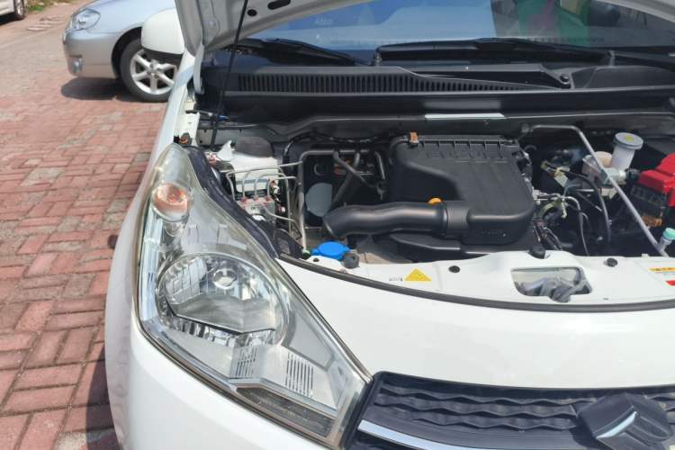 Used Suzuki Alto 2016 1.0L Manual Luxury Xuan Dong Edition Engine Bay Right
