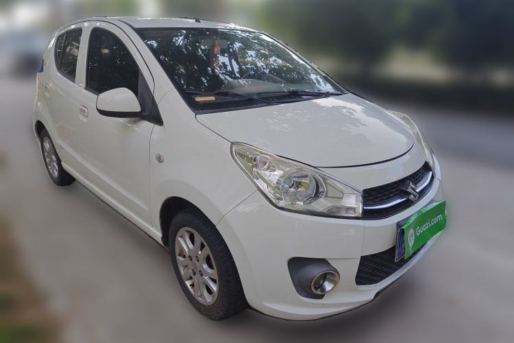 Used Suzuki Alto 2016 1.0L Automatic Deluxe Xuan Dong Edition Front Right 45 Deg