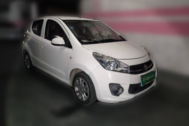 Used Suzuki Alto 2016 1.0L Manual Luxury Xuan Dong Edition Front Right 45 Deg