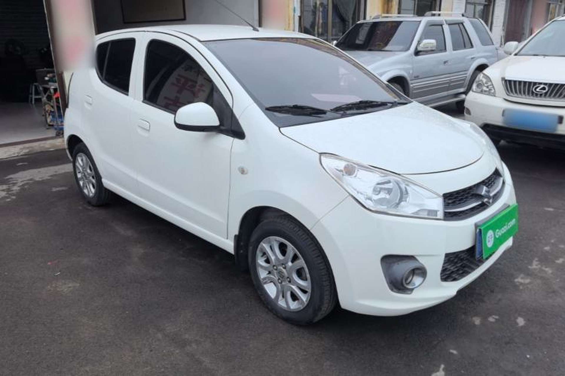 Used Suzuki Alto 2016 1.0L Automatic Deluxe Xuan Dong Edition Front Right 45 Deg