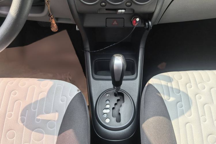 Used Suzuki Alto 2016 1.0L Automatic Deluxe Xuan Dong Edition Gear Lever