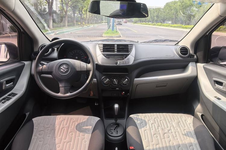 Used Suzuki Alto 2016 1.0L Automatic Deluxe Xuan Dong Edition Interior 3