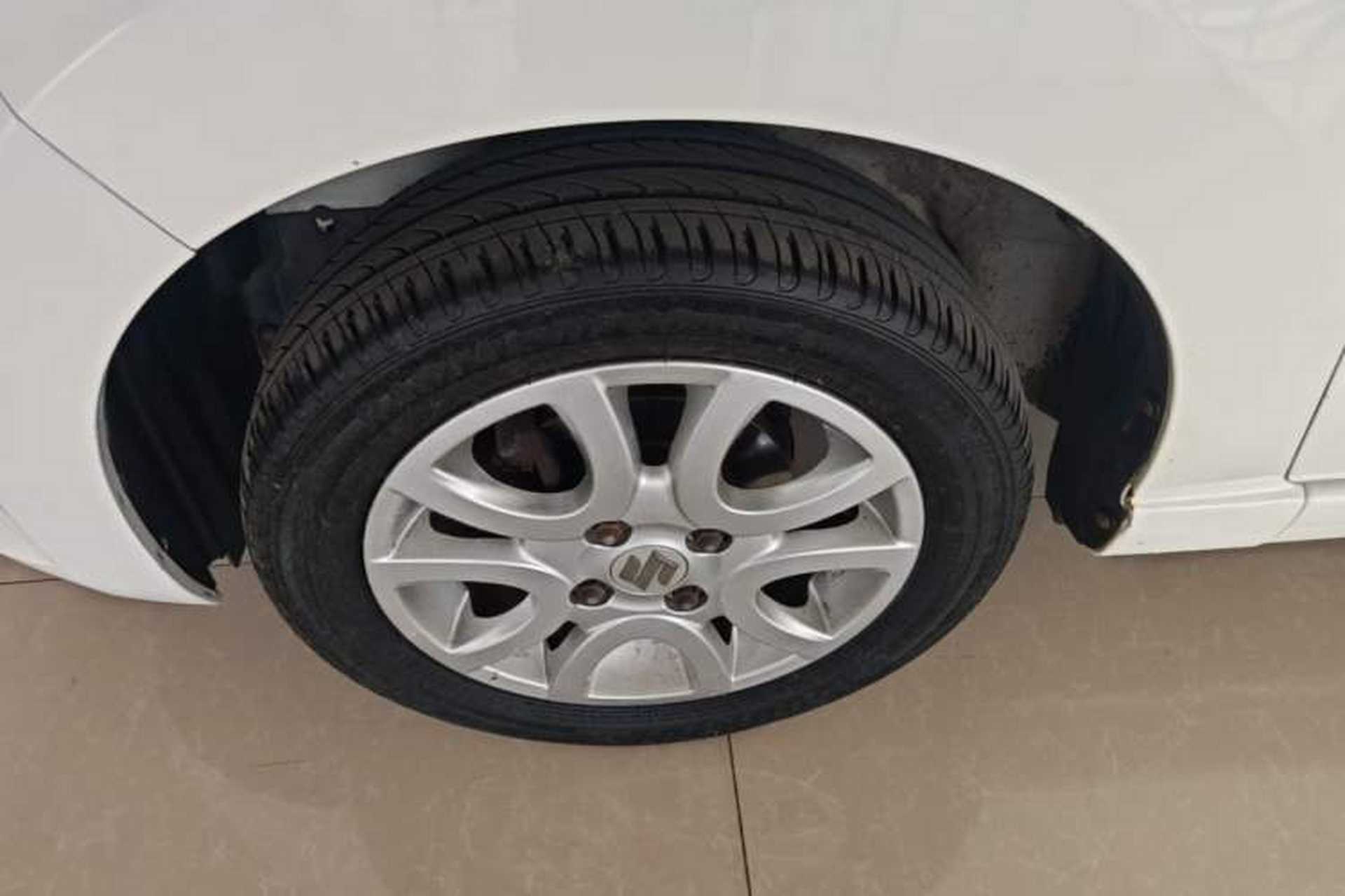 Used Suzuki Alto 2016 1.0L Automatic Deluxe Xuan Dong Edition Left Front Wheel Hub