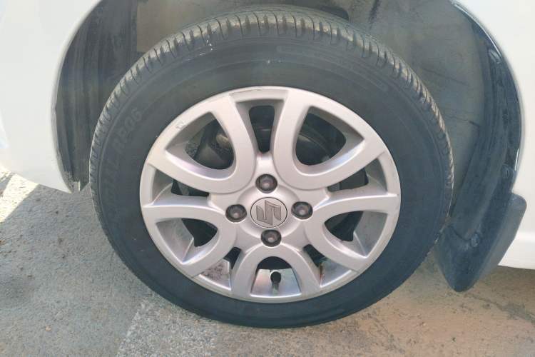 Used Suzuki Alto 2016 1.0L Automatic Deluxe Xuan Dong Edition Left Front Wheel Hub