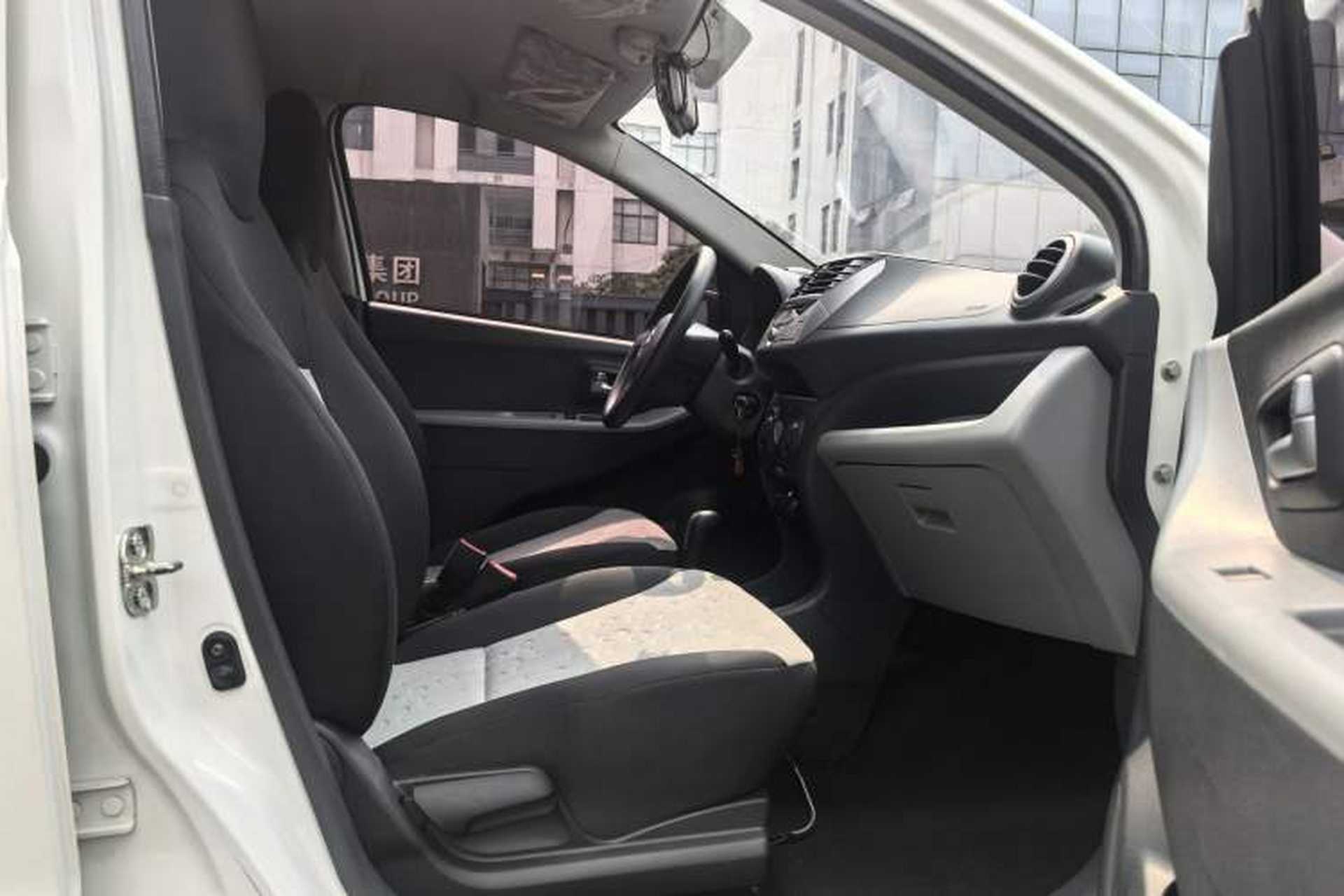 Used Suzuki Alto 2016 1.0L Automatic Deluxe Xuan Dong Edition Right Front Seat