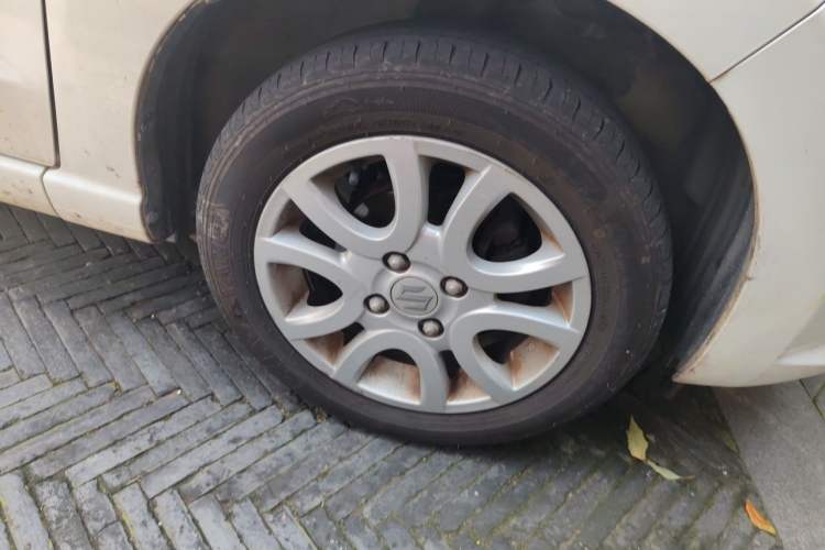 Used Suzuki Alto 2016 1.0L Automatic Deluxe Xuan Dong Edition Right Front Wheel Hub