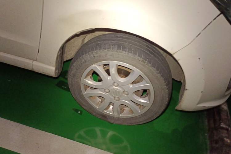 Used Suzuki Alto 2016 1.0L Automatic Deluxe Xuan Dong Edition Right Front Wheel Hub