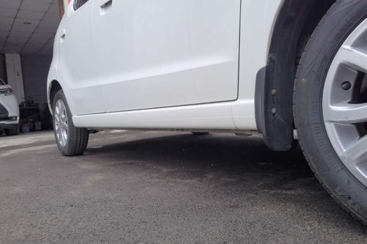 Used Suzuki Alto 2016 1.0L Automatic Deluxe Xuan Dong Edition Right Side Sill