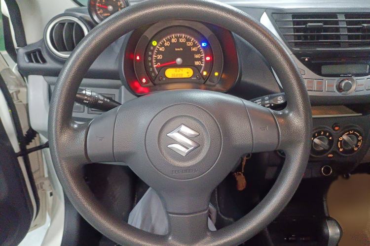 Used Suzuki Alto 2016 1.0L Automatic Deluxe Xuan Dong Edition Steering Wheel