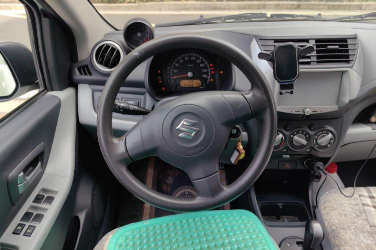 Used Suzuki Alto 2016 1.0L Automatic Deluxe Xuan Dong Edition Steering Wheel