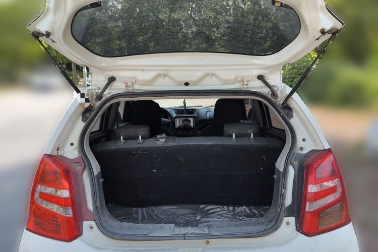 Used Suzuki Alto 2016 1.0L Automatic Deluxe Xuan Dong Edition Trunk