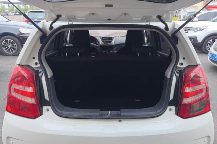 Used Suzuki Alto 2016 1.0L Automatic Deluxe Xuan Dong Edition Trunk