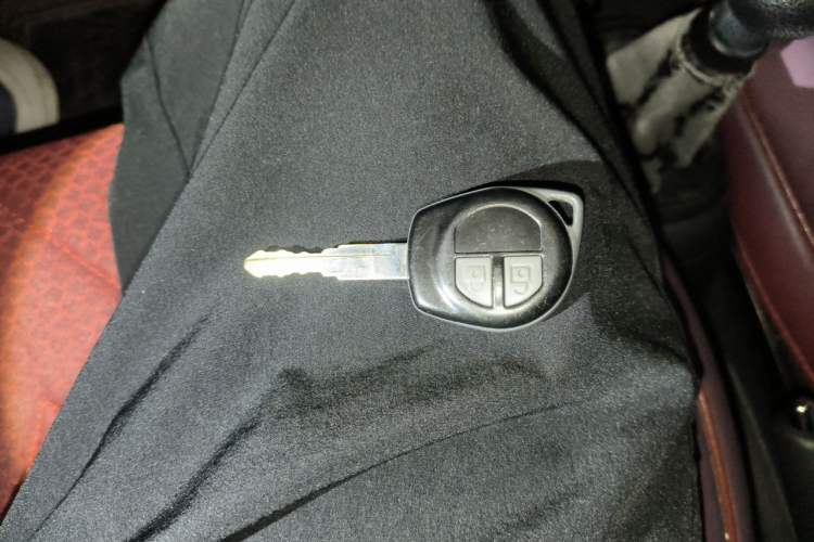 Used Suzuki Alto 2016 1.0L Manual Luxury Xuan Dong Edition Vehicle Key