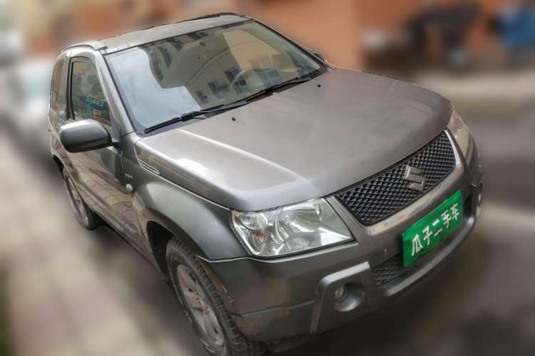 Used Suzuki Grand Vitara 2007 1.6 MT Standard Edition Front Right 45 Deg