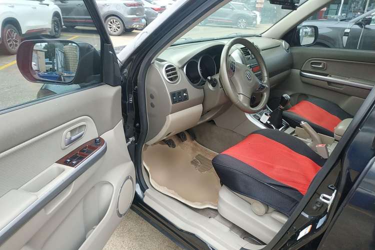Used Suzuki Grand Vitara 2008 2.4 MT JLX-EL 5-Door Version Driver Seat