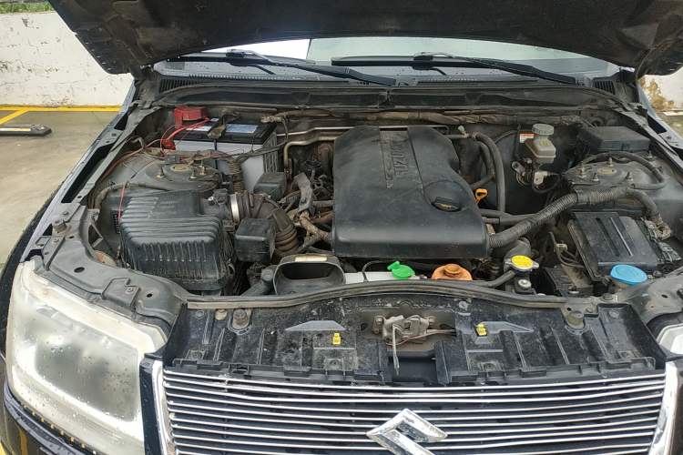 Used Suzuki Grand Vitara 2008 2.4 MT JLX-EL 5-Door Version Engine Bay Right
