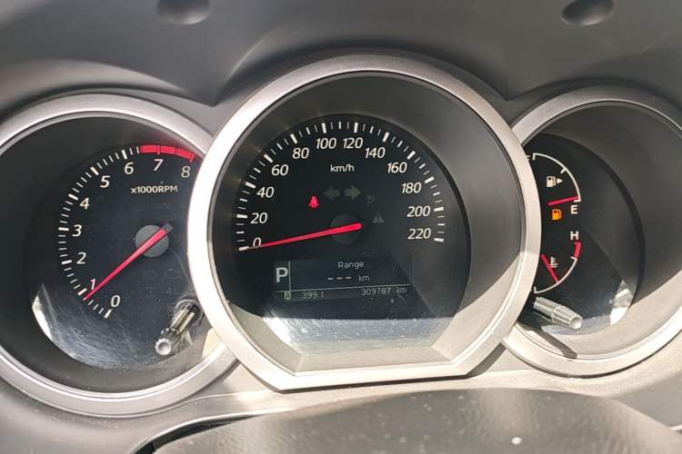 Used Suzuki Grand Vitara 2008 2.4 AT JLX-EL 5-Door Version Instrument Cluster