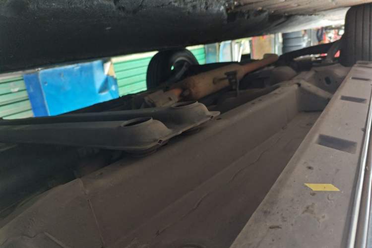 Used Suzuki Grand Vitara 2011 2.4 AT JLX-EL 5-Door Version Chassis Front Right