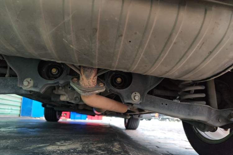 Used Suzuki Grand Vitara 2011 2.4 AT JLX-EL 5-Door Version Chassis Rear