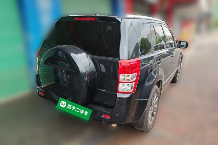 Used Suzuki Grand Vitara 2011 2.4 AT JLX-EL 5-Door Version Rear Right 45 Deg