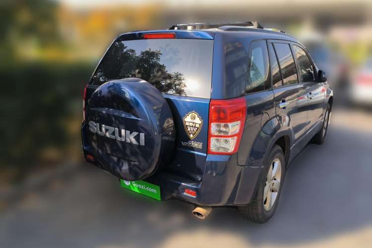 Used Suzuki Grand Vitara 2011 2.4 AT JLX-EL 5-Door Version Rear Right 45 Deg
