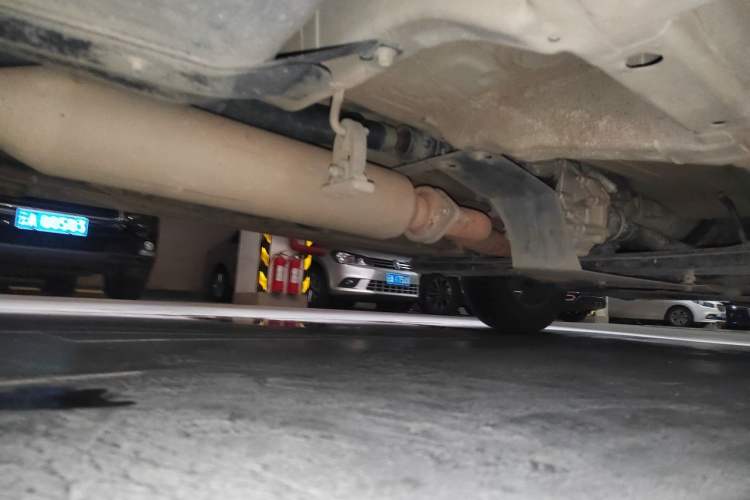 Used Suzuki Grand Vitara 2011 2.4 MT JLX-EL 5-Door Version Chassis Rear Right