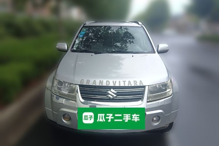 Used Suzuki Grand Vitara 2011 2.4 AT JLX-EL 5-Door Limited Edition Exterior 1