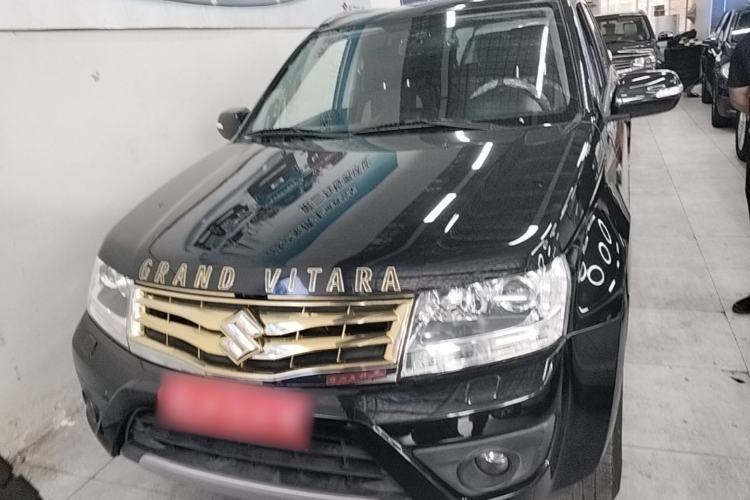 Used Suzuki Grand Vitara 2012 2.4L AT Luxury Navigation 5-Door Version Front