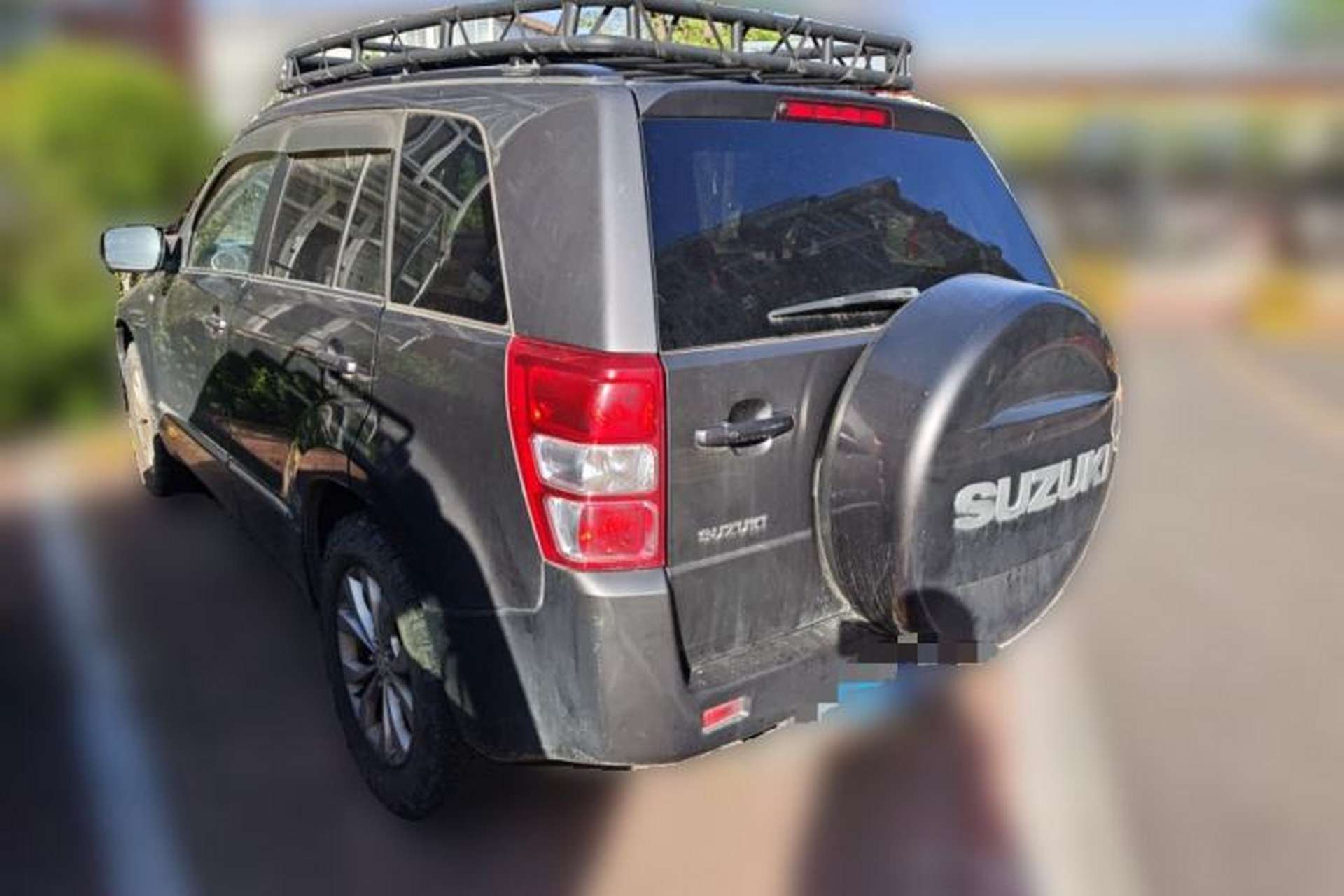 Used Suzuki Grand Vitara 2012 2.4L MT Luxury Navigation 5-Door Version Rear Left 45 Deg