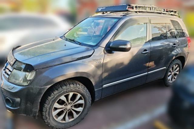Used Suzuki Grand Vitara 2012 2.4L MT Luxury Navigation 5-Door Version