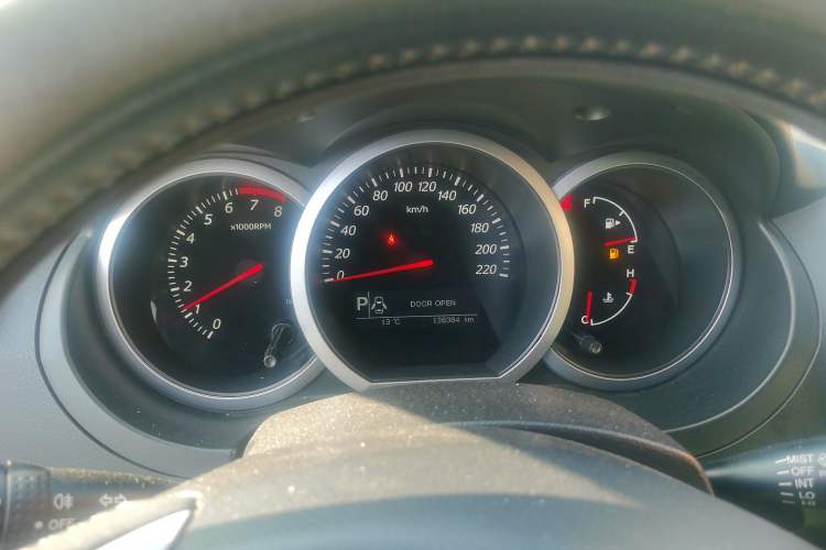 Used Suzuki Grand Vitara 2012 2.4L AT Luxury Navigation 5-Door Version Instrument Cluster