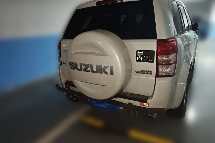 Used Suzuki Grand Vitara 2012 2.4L MT Luxury Navigation 5-Door Version Rear