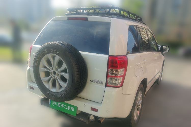Used Suzuki Grand Vitara 2012 2.4L AT Luxury Navigation 5-Door Version Rear Right 45 Deg